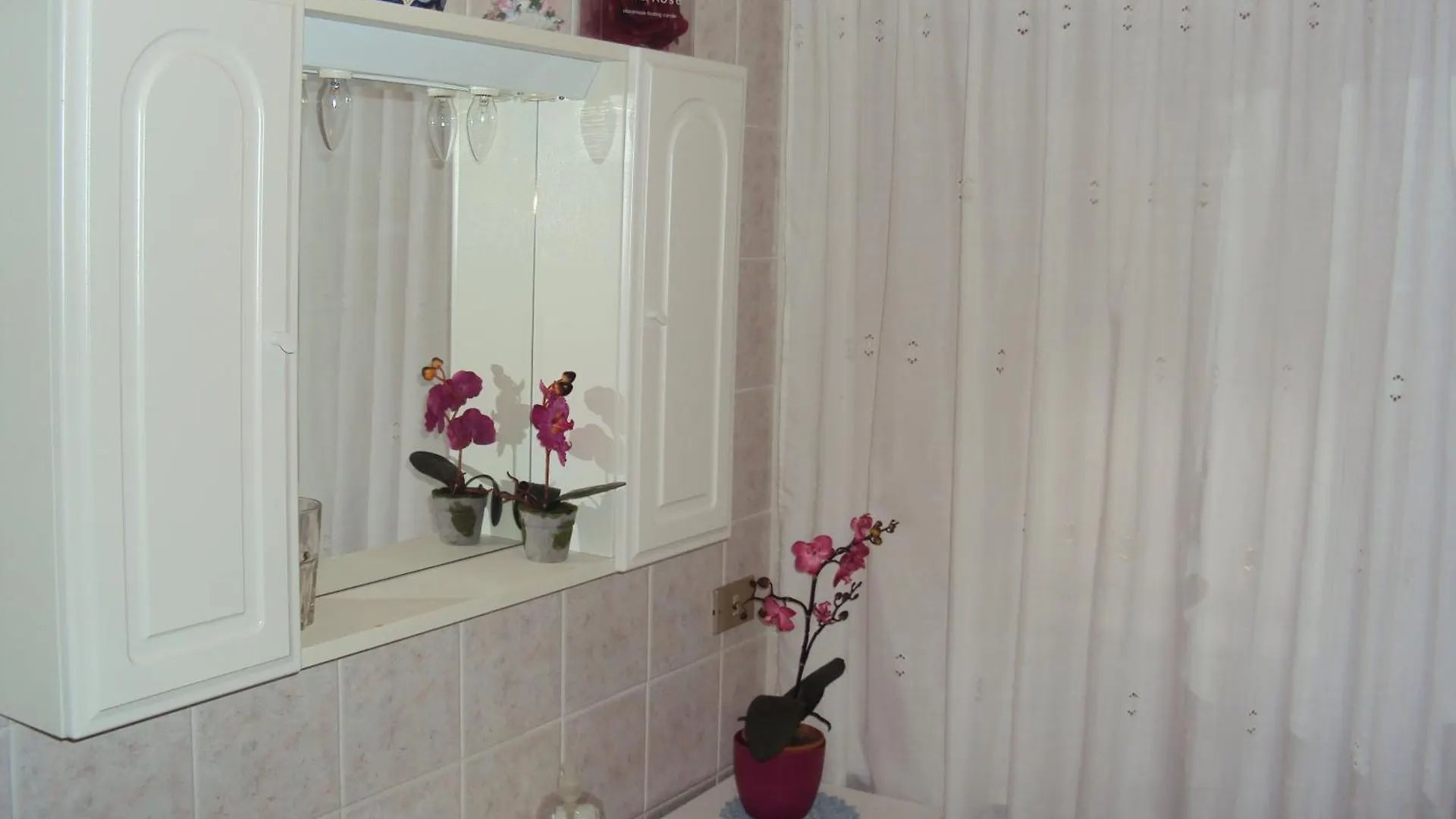 La Casa Di Beppe Appartamento E Camere Danta