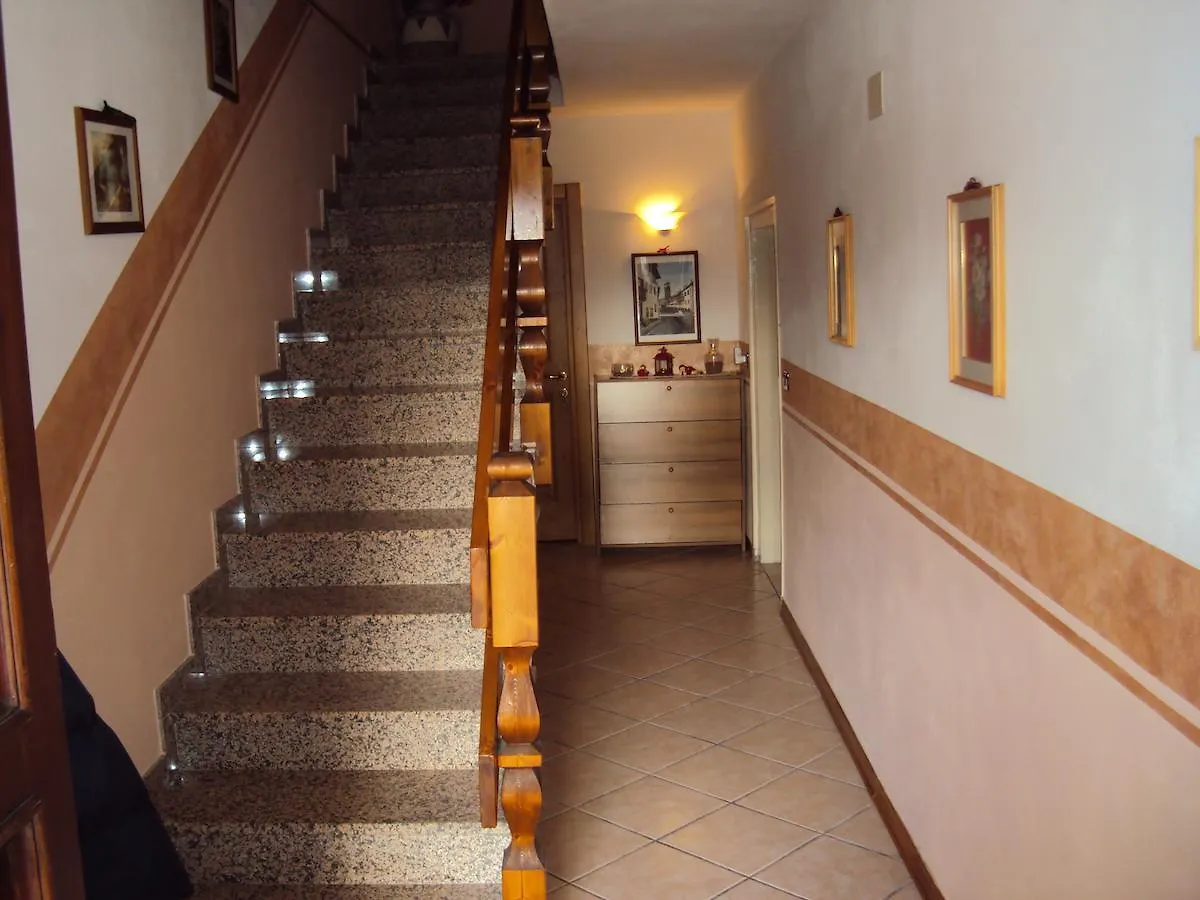 Apartment La Casa Di Beppe Appartamento E Camere Danta