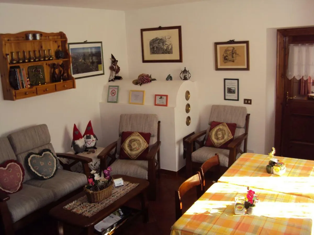 Apartment La Casa Di Beppe Appartamento E Camere Danta