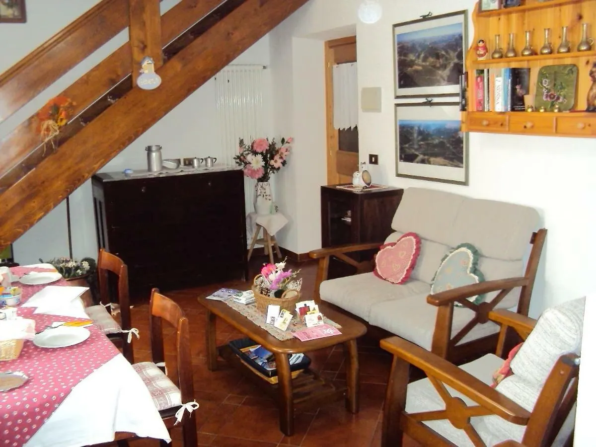 La Casa Di Beppe Appartamento E Camere Danta Italy